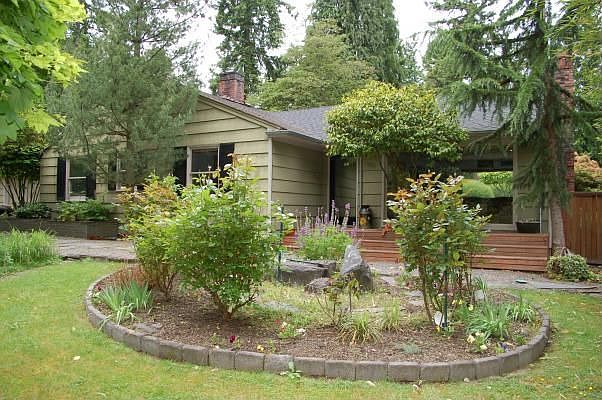 1st image of 7925 Interlaaken Dr SW