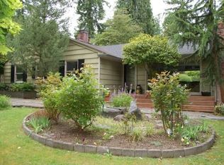 7925 Interlaaken Dr SW, Lakewood, WA 98498
