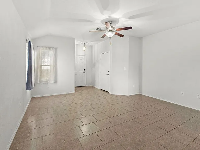 3621 Colorado High Ave — Photo 6