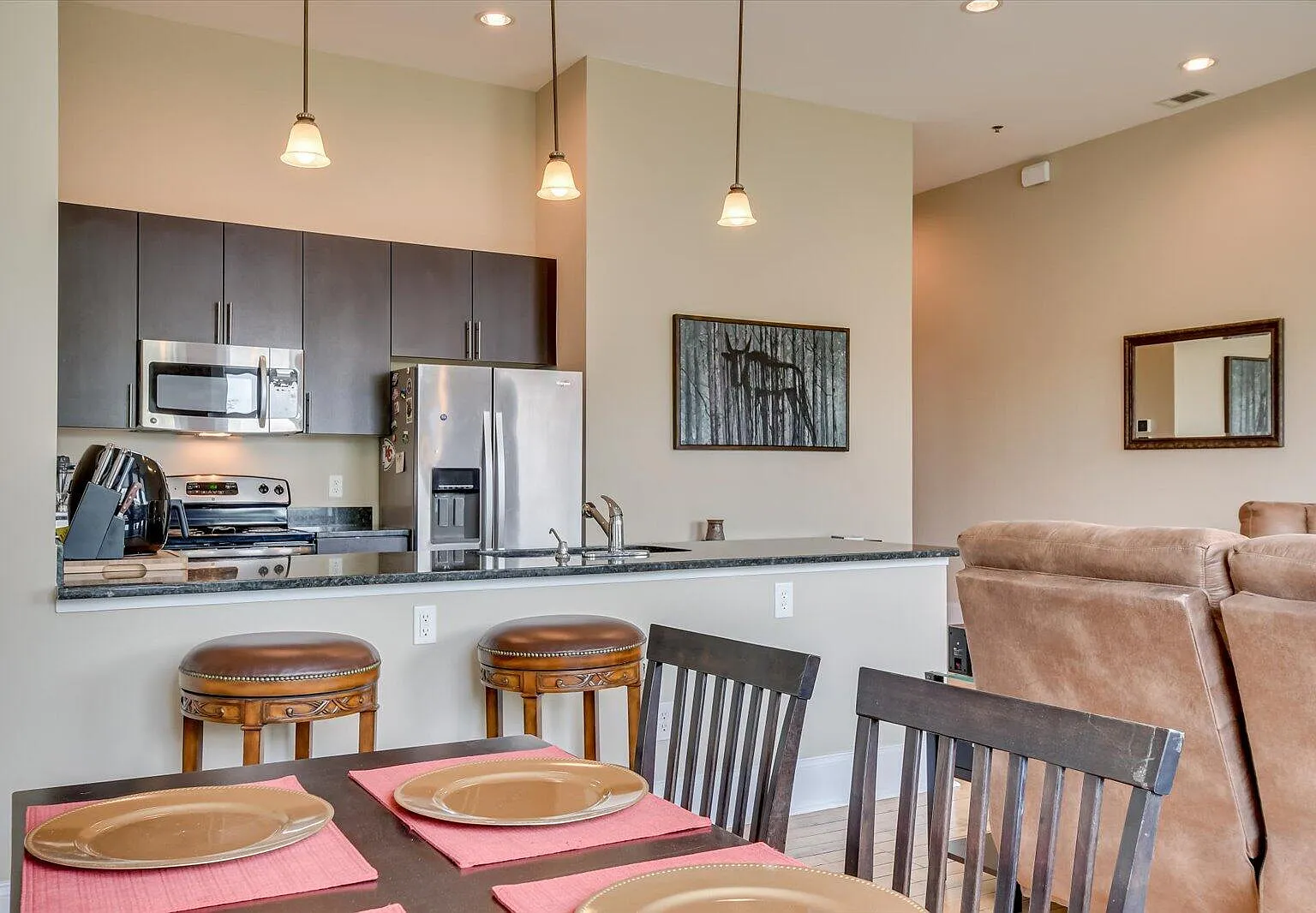2 bed, 2.0 bath, 1157 sqft, $1,995 — Photo 4