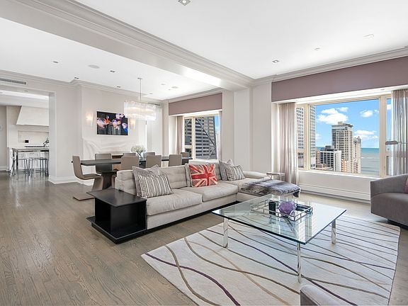 4th image of 800 N Michigan Ave APT 2301