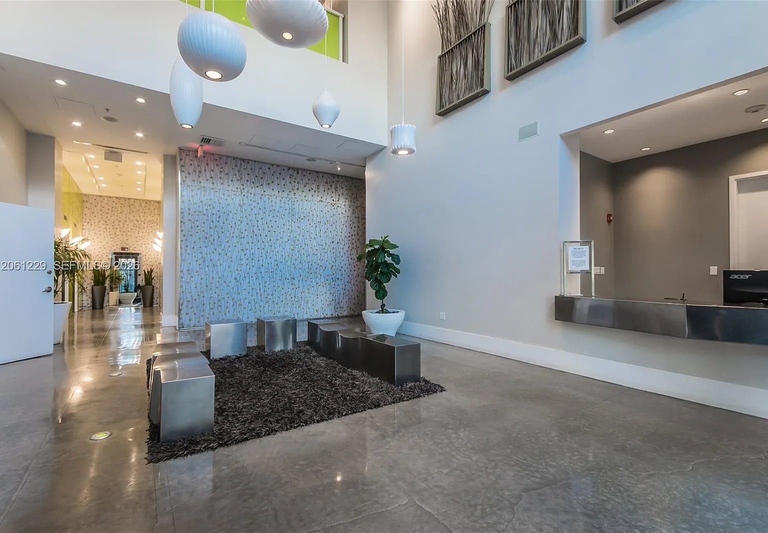 The Loft Downtown Ii Cond — Photo 2