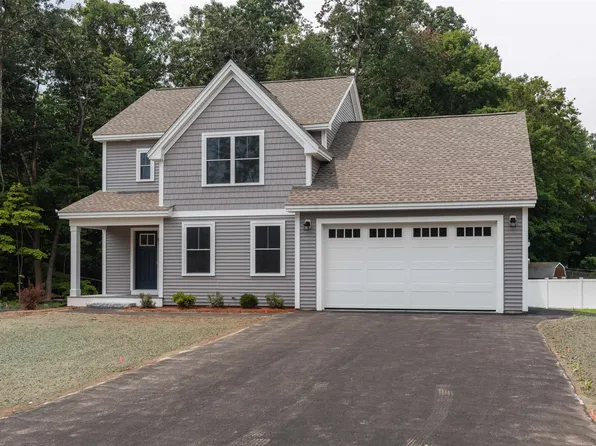 3 Garden Circle #3-1, Hudson, NH 03051