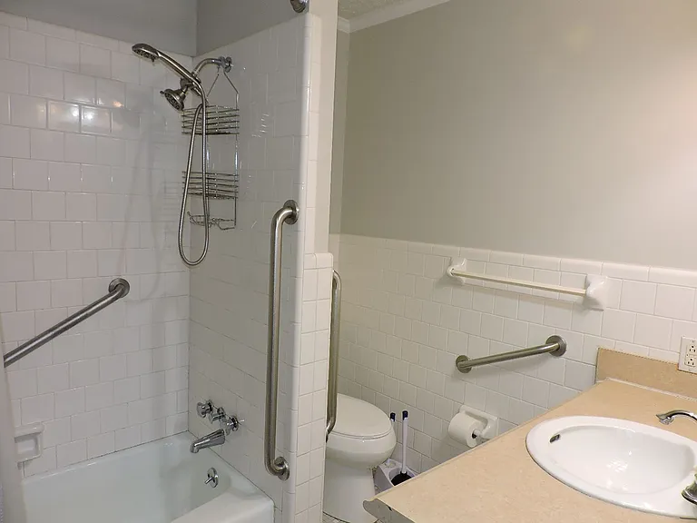 7205 Bray Rd — Photo 8