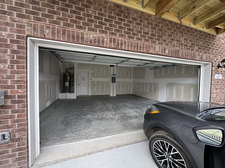 147 Rosebush Ln — Photo 14