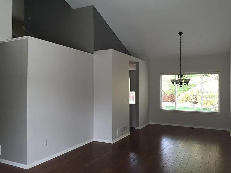 4595 Elizabeth Ln — Photo 10