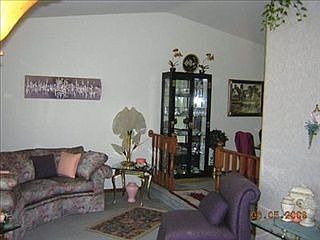 3rd image of 425 W 55th Pl