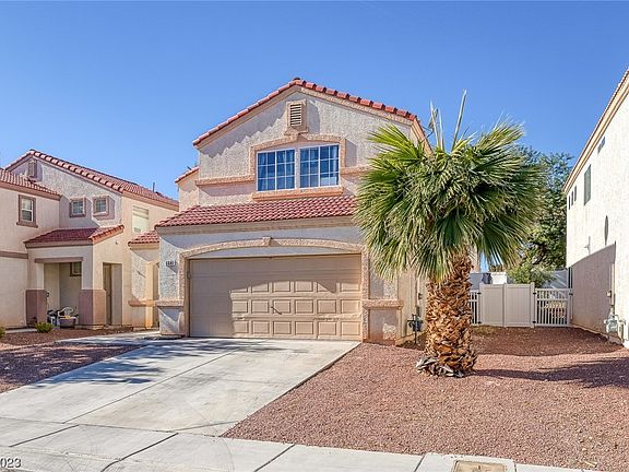 3rd image of 6641 Maple Mesa St