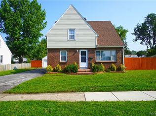 54 Homesgarth Ave, Cheektowaga, NY 14225