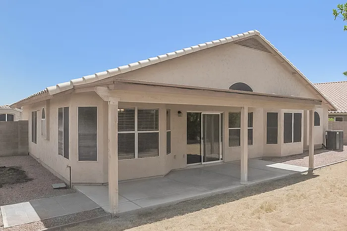 9542 W Potter Dr — Photo 16