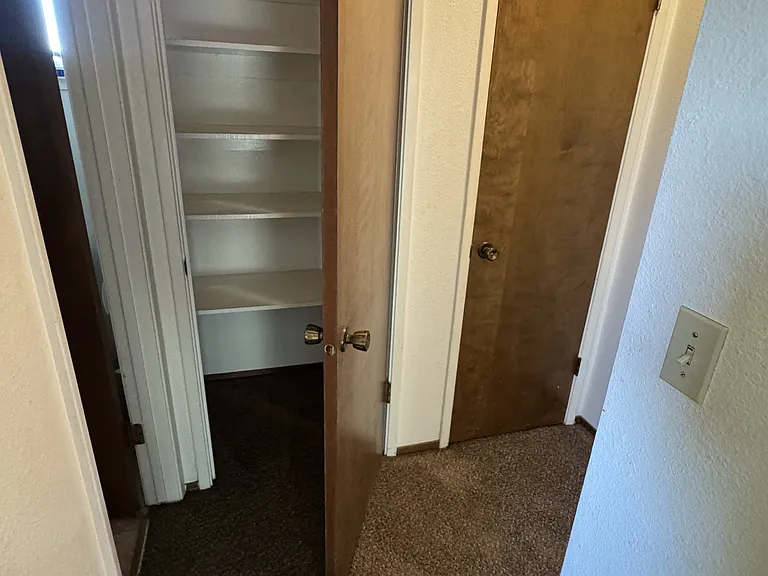 410 Pine St #3 — Photo 8