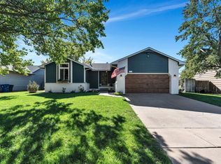 1813 N Shefford Cir, Wichita, KS 67212
