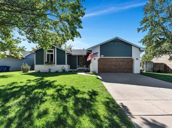 1813 N Shefford Cir, Wichita, KS 67212