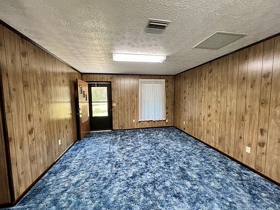 4th image of 10771 NW 72nd Ct