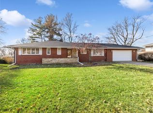 2904 Patricia Dr, Urbandale, IA 50322