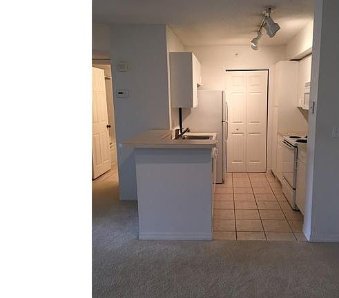 3rd image of 8960 Colonnades Ct E APT 925