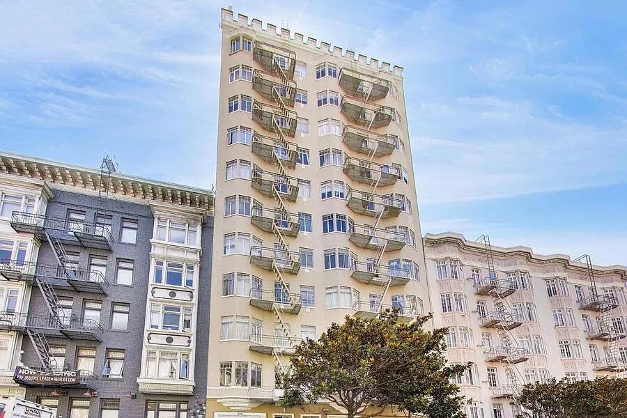 536 Leavenworth Street — Photo 2