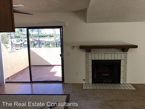 4th image of 329 N Melrose Dr Unit F
