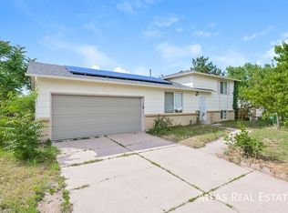 14935 E Columbia Dr, Aurora, CO 80014