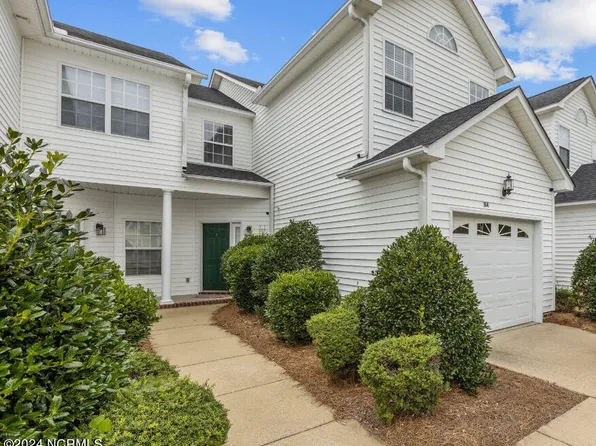 104 Oak Towne Drive #B4, Greenville, NC 27858