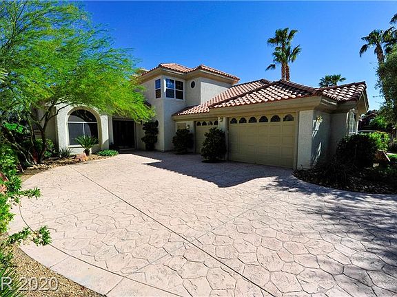 4th image of 8117 Golfers Oasis Dr