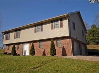 565 Vincent Dr, Zanesville, OH 43701