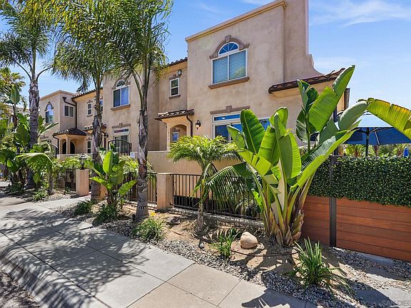 4th image of 1311-15 Pacific Beach Dr