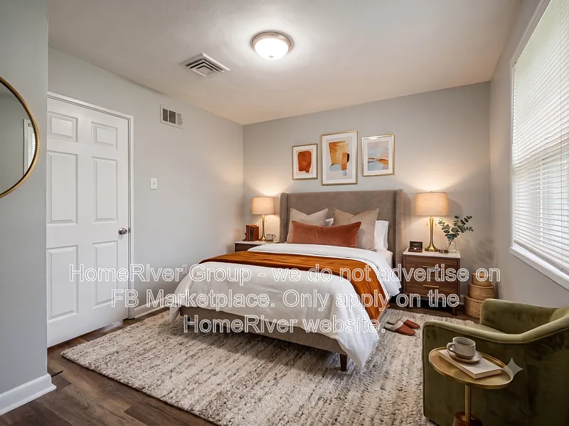 3 bed, 2.0 bath, 1176 sqft, $1,685 — Photo 3
