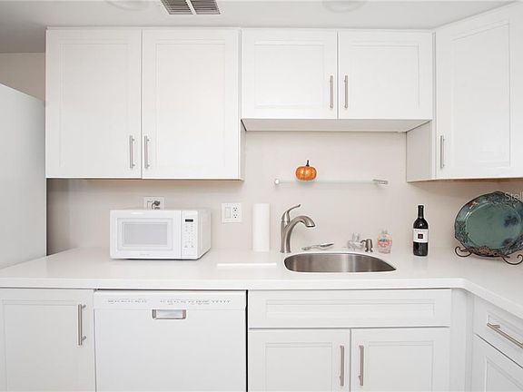5th image of 96 Boundary Blvd APT 110