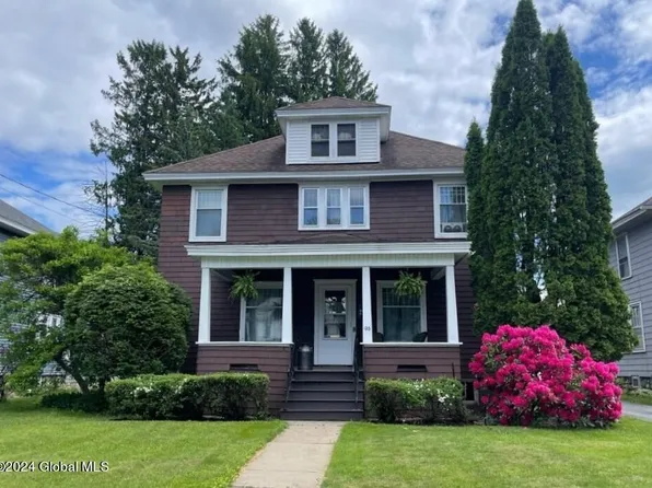 94 Oakland Avenue, Gloversville, NY 12078