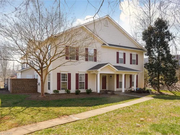 127 Pinewood Ln Unit 102, Bermuda Run, NC 27006