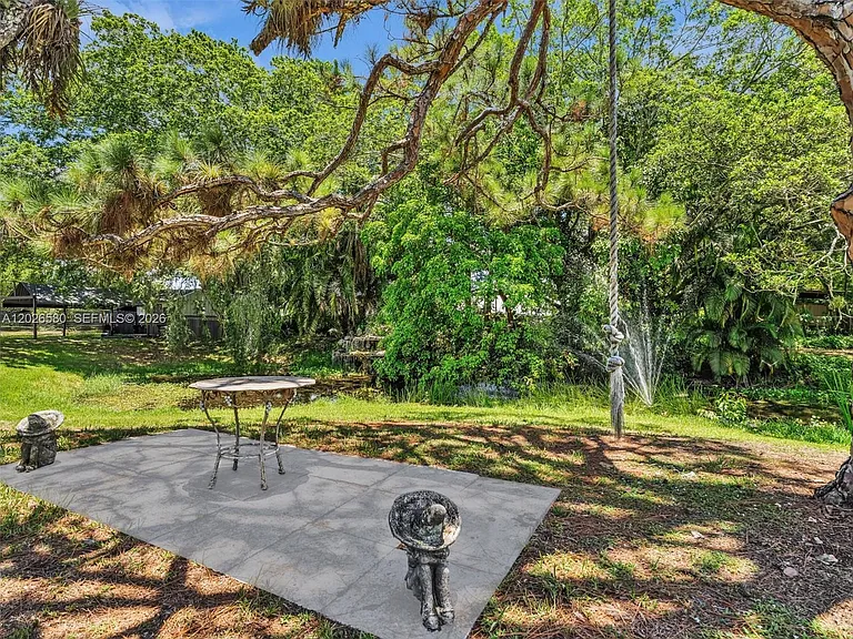 5310 SW 109th Ave — Photo 41
