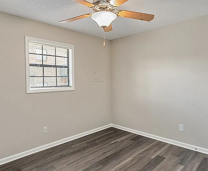 The Flats at Salem — Photo 3
