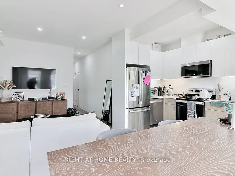 45 Brock Ave #2 — Photo 6