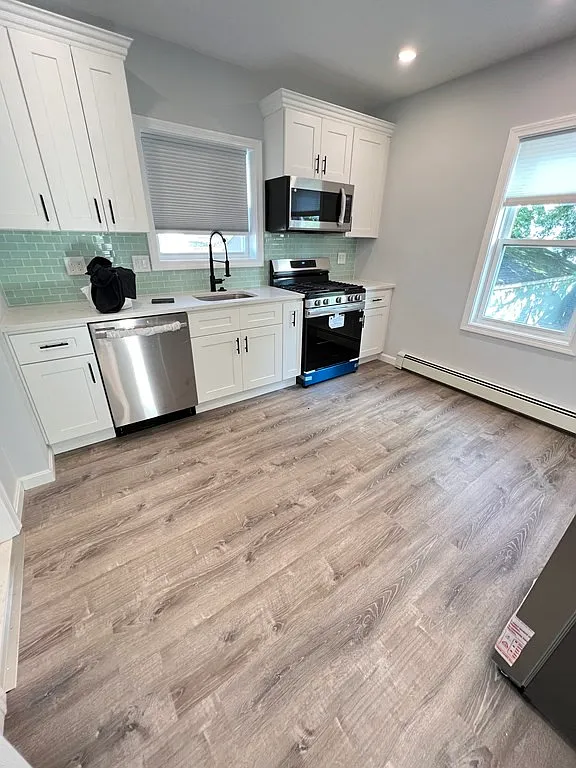 2 bed, 1000 sqft, $2,800 — Photo 1