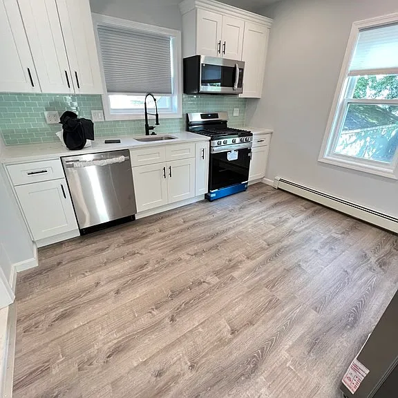 10 Brooks Ave #2 — Photo 1
