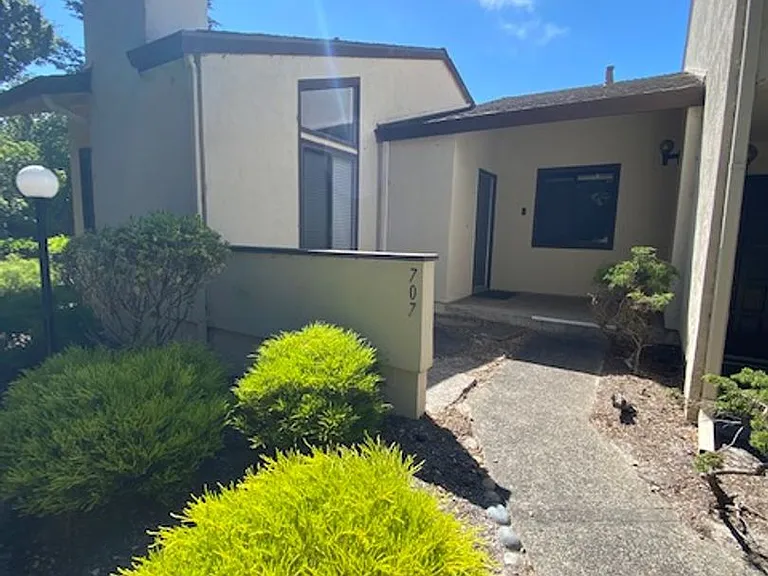 707 Timber Trl — Photo 1