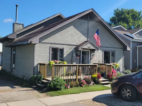 409 W North St, Kirkland, IL 60146