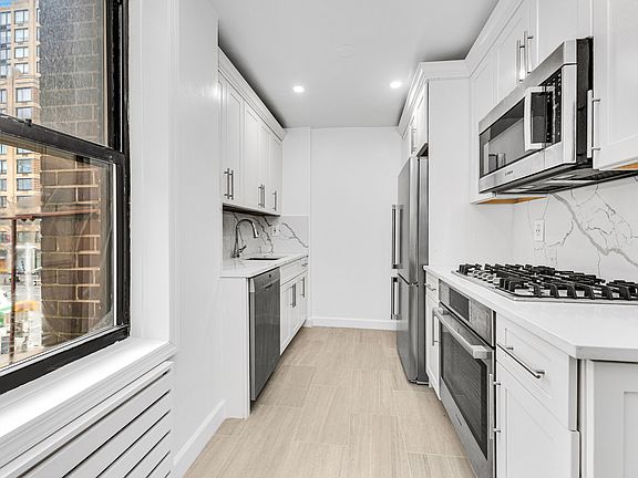 3rd image of 140 7th Ave APT 3F