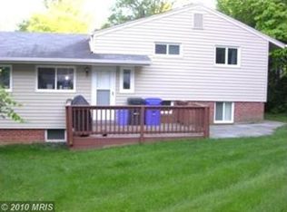 5101 Danbury Rd, Bethesda, MD 20814