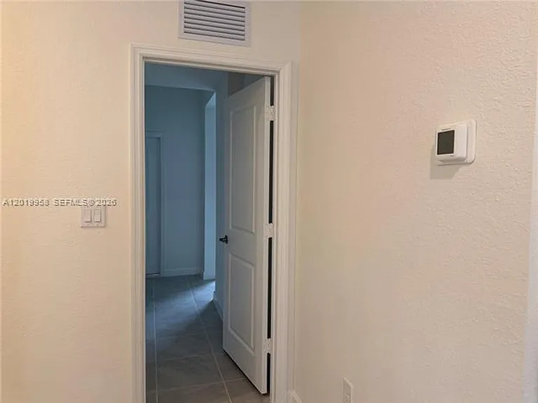 2384 SE 29th Dr — Photo 26