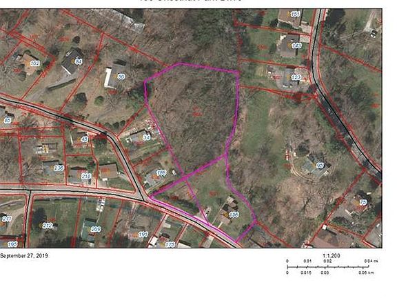 2nd image of 156 Chestnut Park Dr