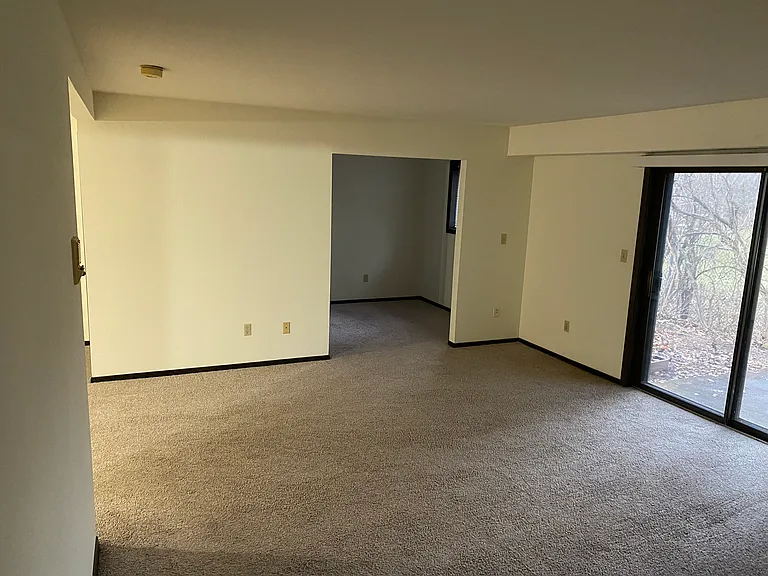 N92W7010 Evergreen Ct — Photo 14