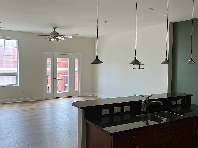 360 S Elm St #103 — Photo 8