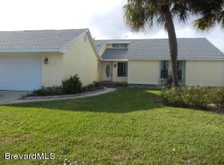 718 Hibiscus Dr, Satellite Beach, FL 32937