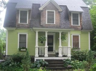 37 Cambridge St, Ayer, MA 01432