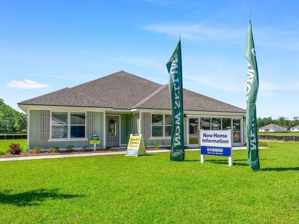 69 Hawthorn Pass, Crawfordville, FL 32327