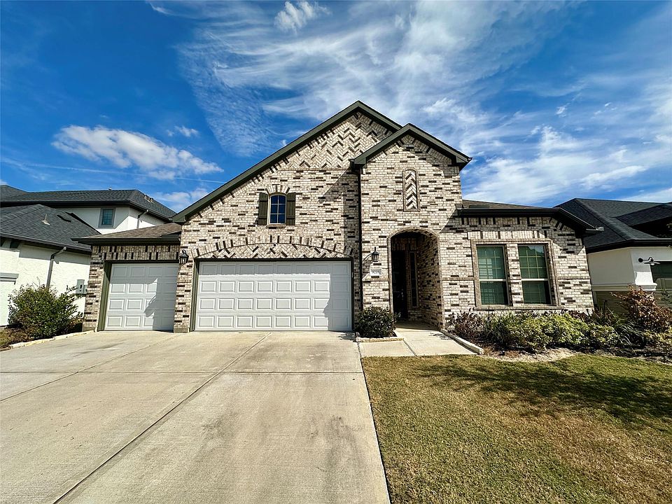 1st image of 9218 Rocking Plain Ln
