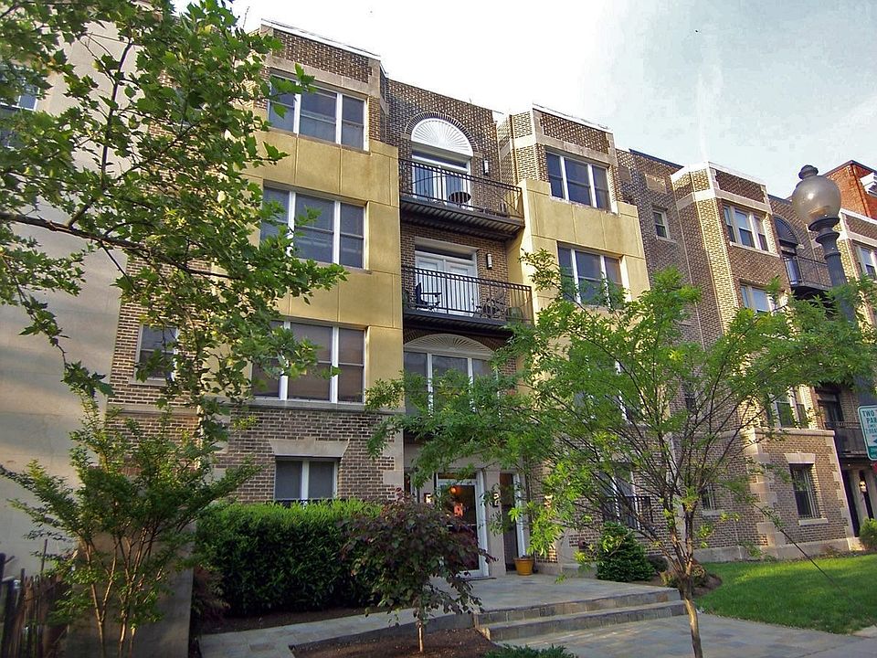 Much sought after top-floor unit