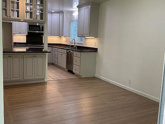 5th image of 1549 Danromas Way